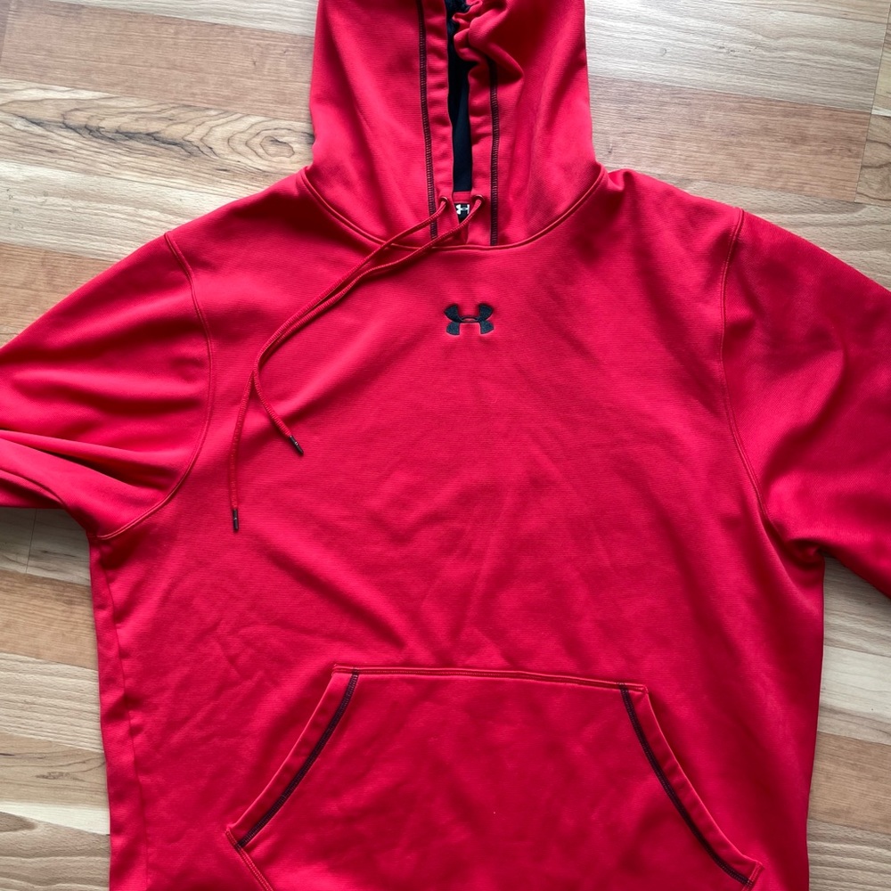 Red Large Under Armour Hoodie